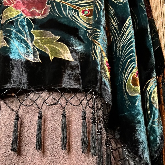 Velvet Peacock Beaded Shawl - Picture 4 of 11